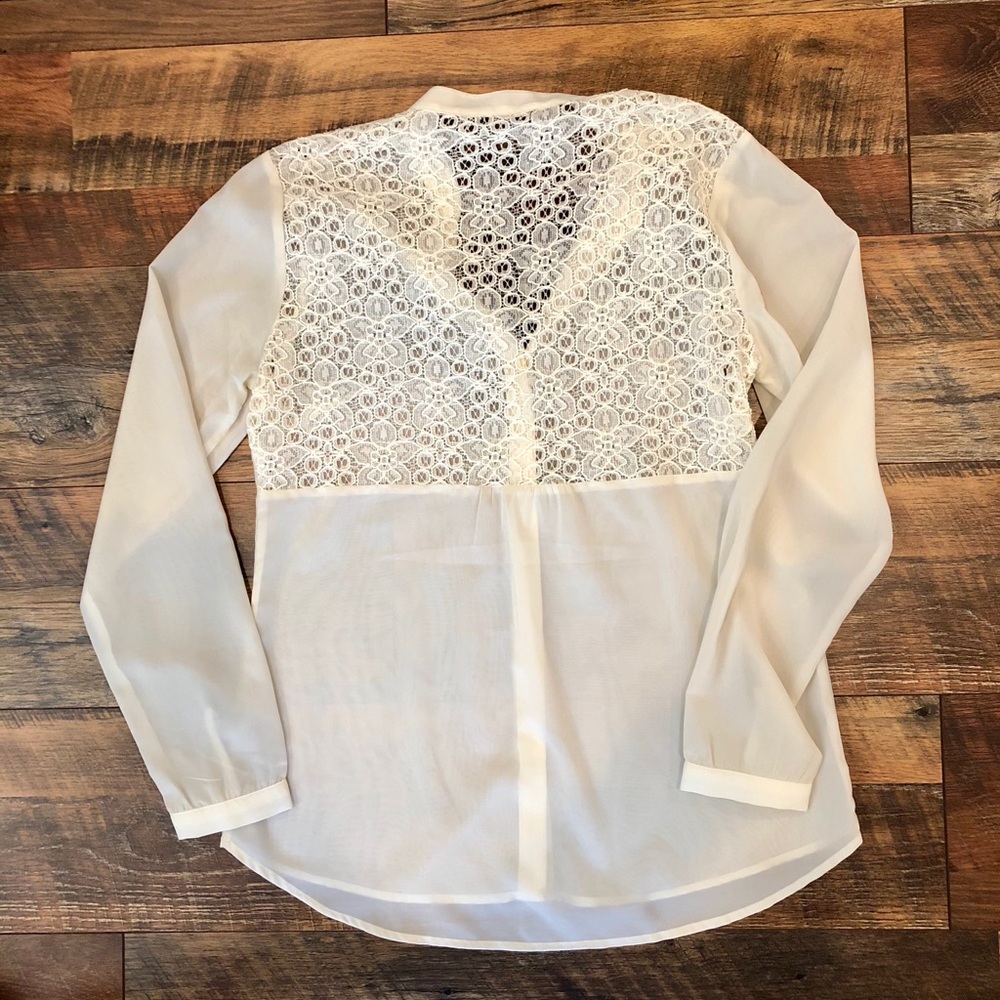The Limited Lace Back Blouse - Picture 1 of 7